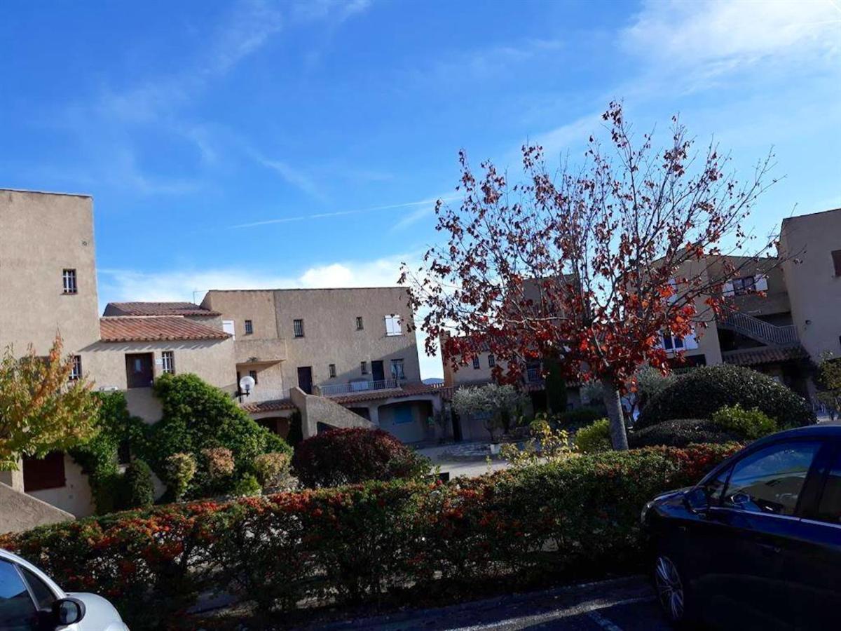 Avec Vue Sur Le A Croix Du Verdon 44 M² Terrasse Appartement Sainte-Croix-de-Verdon