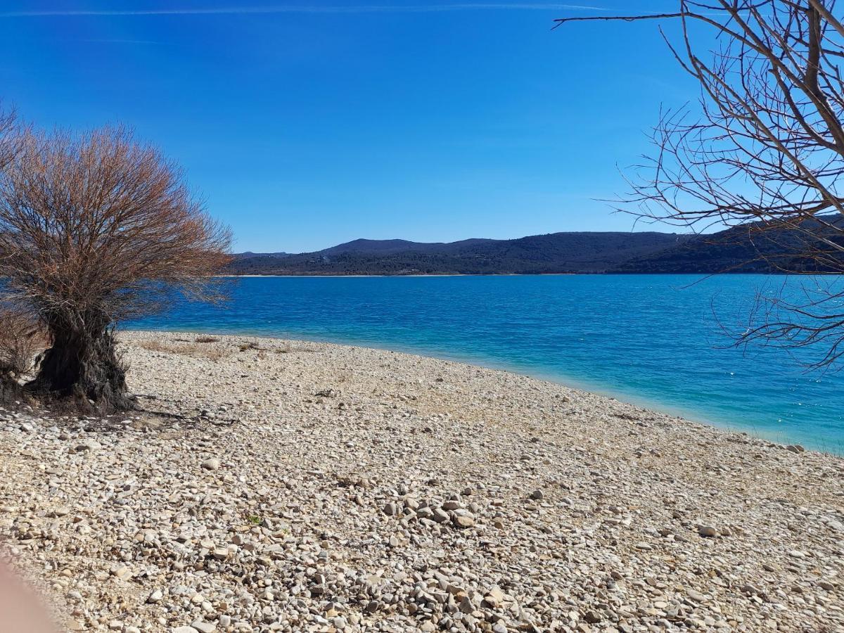 Avec Vue Sur Le A Croix Du Verdon 44 M² Terrasse Appartement Sainte-Croix-de-Verdon